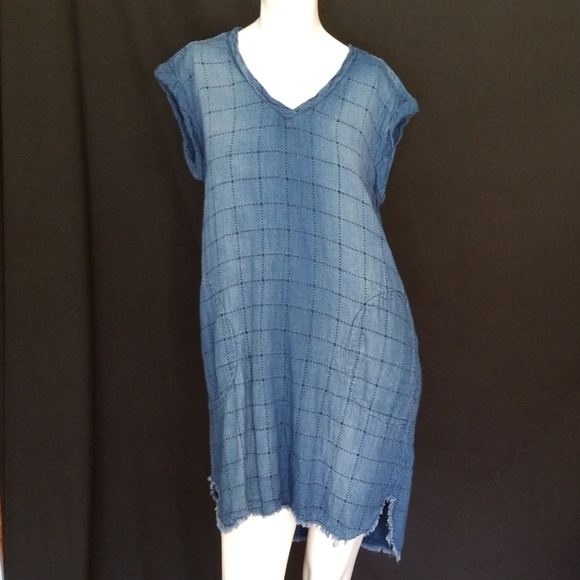 cloth & stone Dresses & Skirts - 💎CLOTH & STONE QUILTED CHAMBRAY FRINGE POCKET